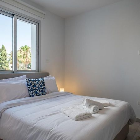Solaar Apartments Faneromeni Ларнака Экстерьер фото