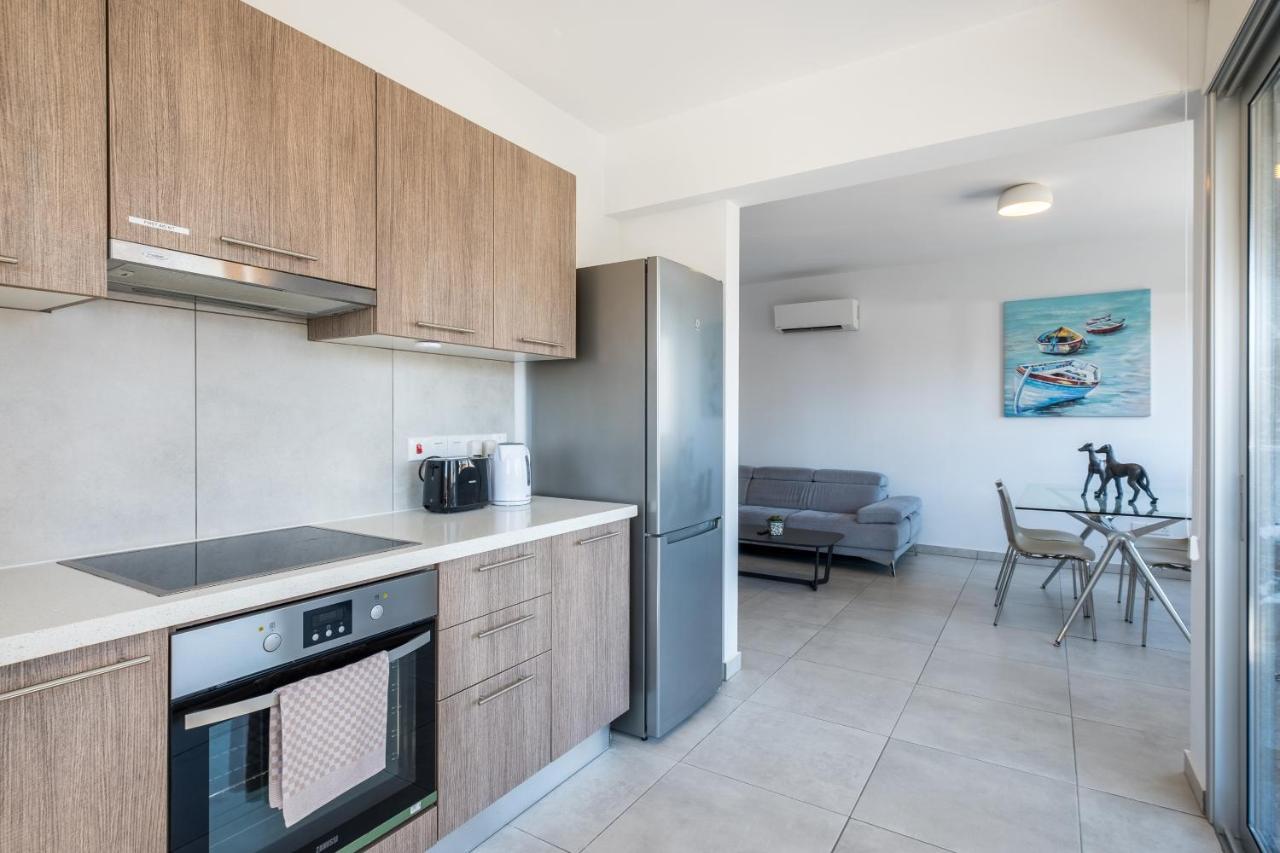 Solaar Apartments Faneromeni Ларнака Экстерьер фото