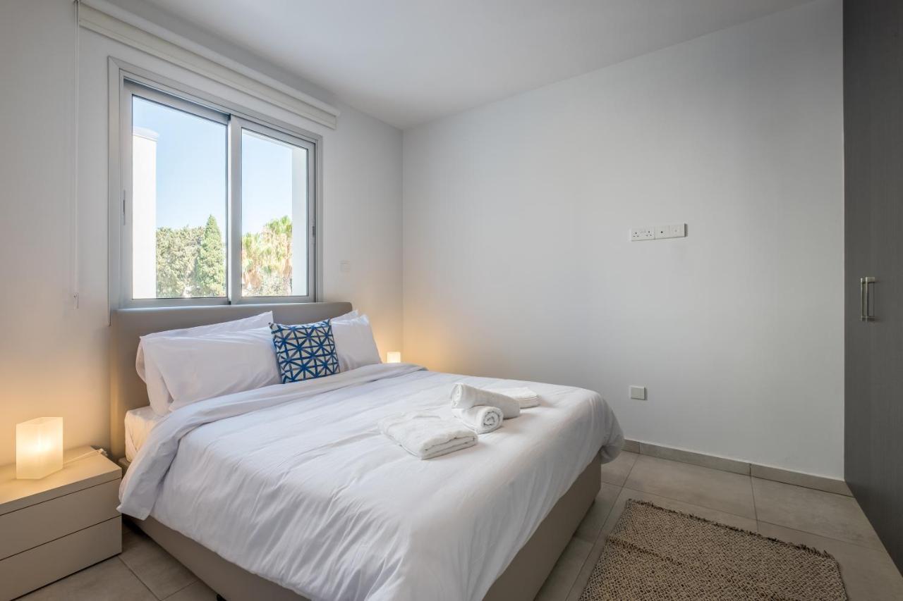 Solaar Apartments Faneromeni Ларнака Экстерьер фото