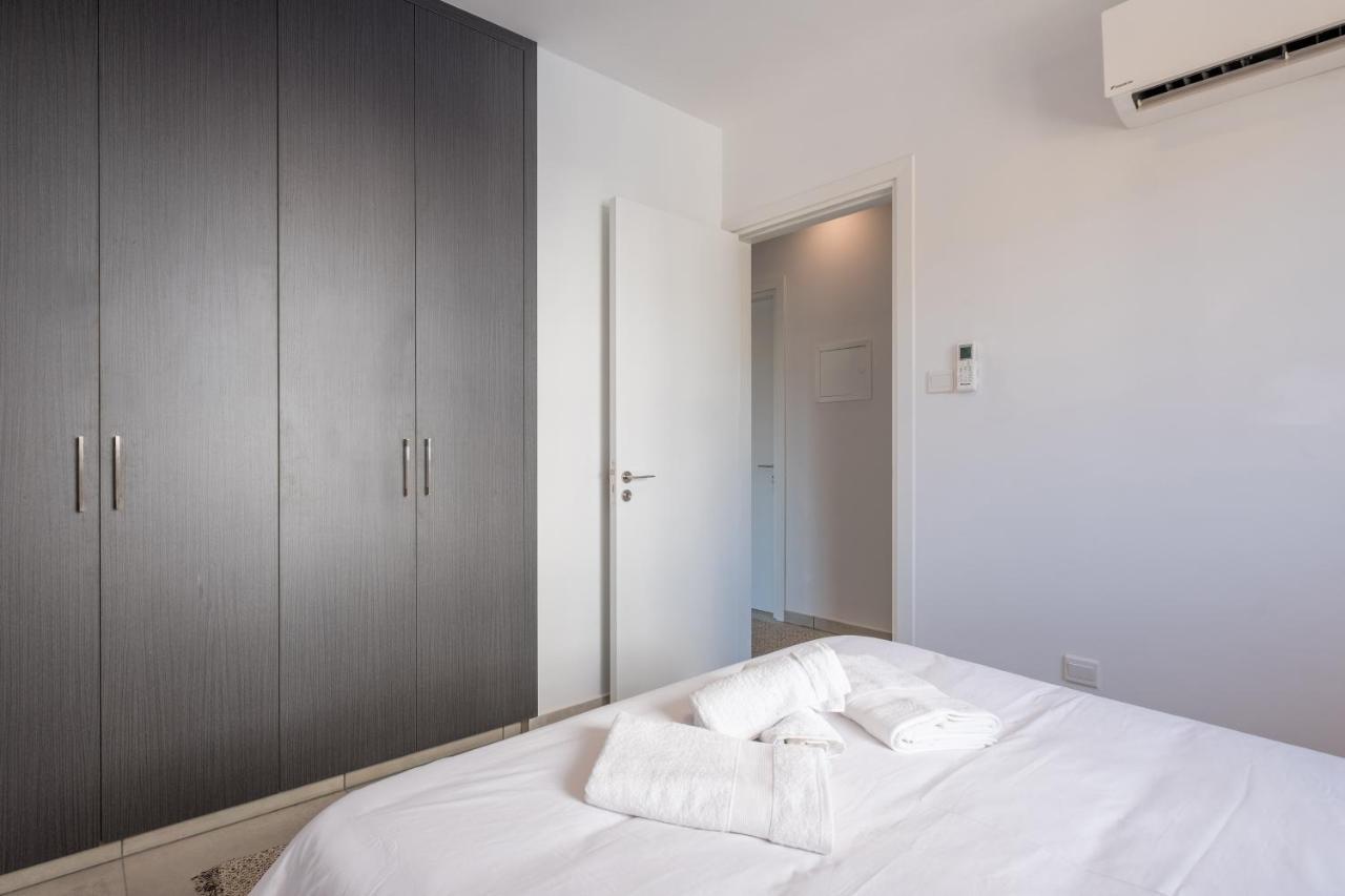 Solaar Apartments Faneromeni Ларнака Экстерьер фото