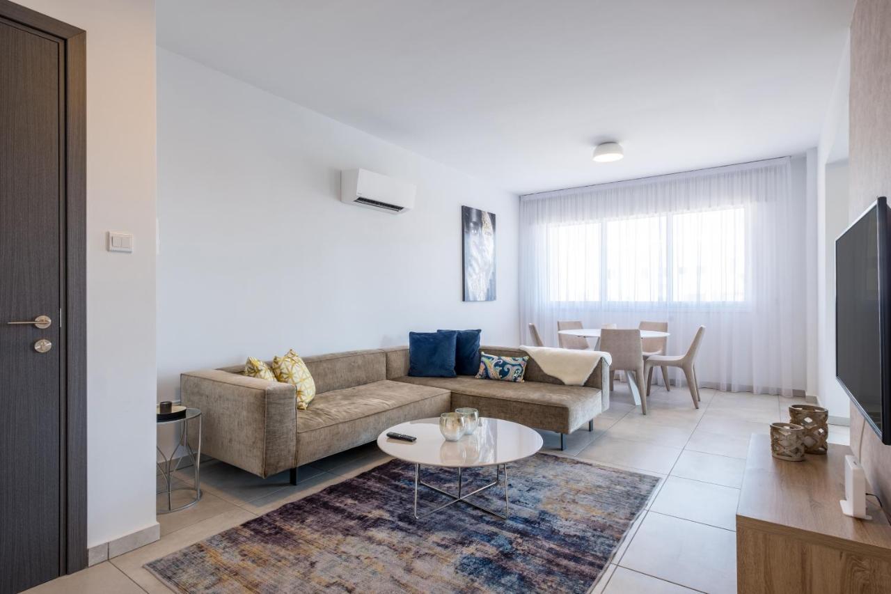 Solaar Apartments Faneromeni Ларнака Экстерьер фото