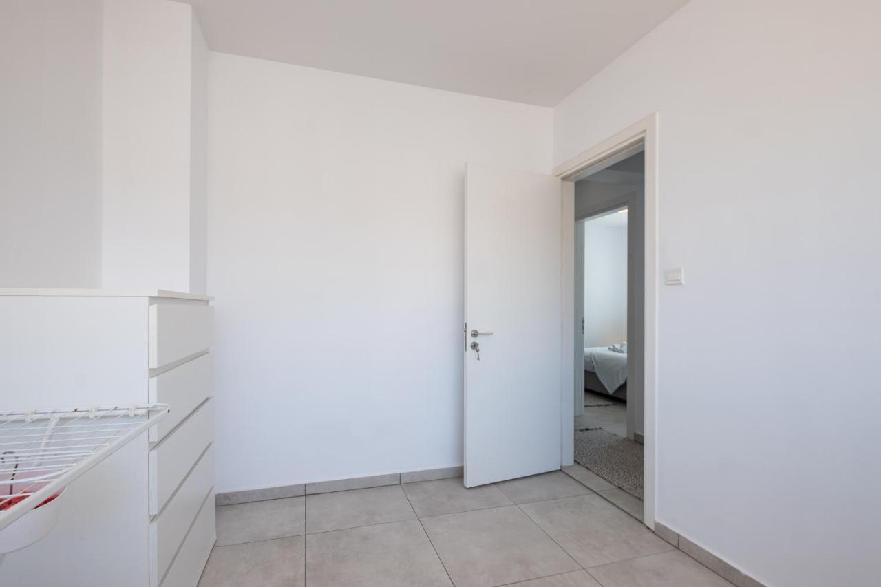 Solaar Apartments Faneromeni Ларнака Экстерьер фото