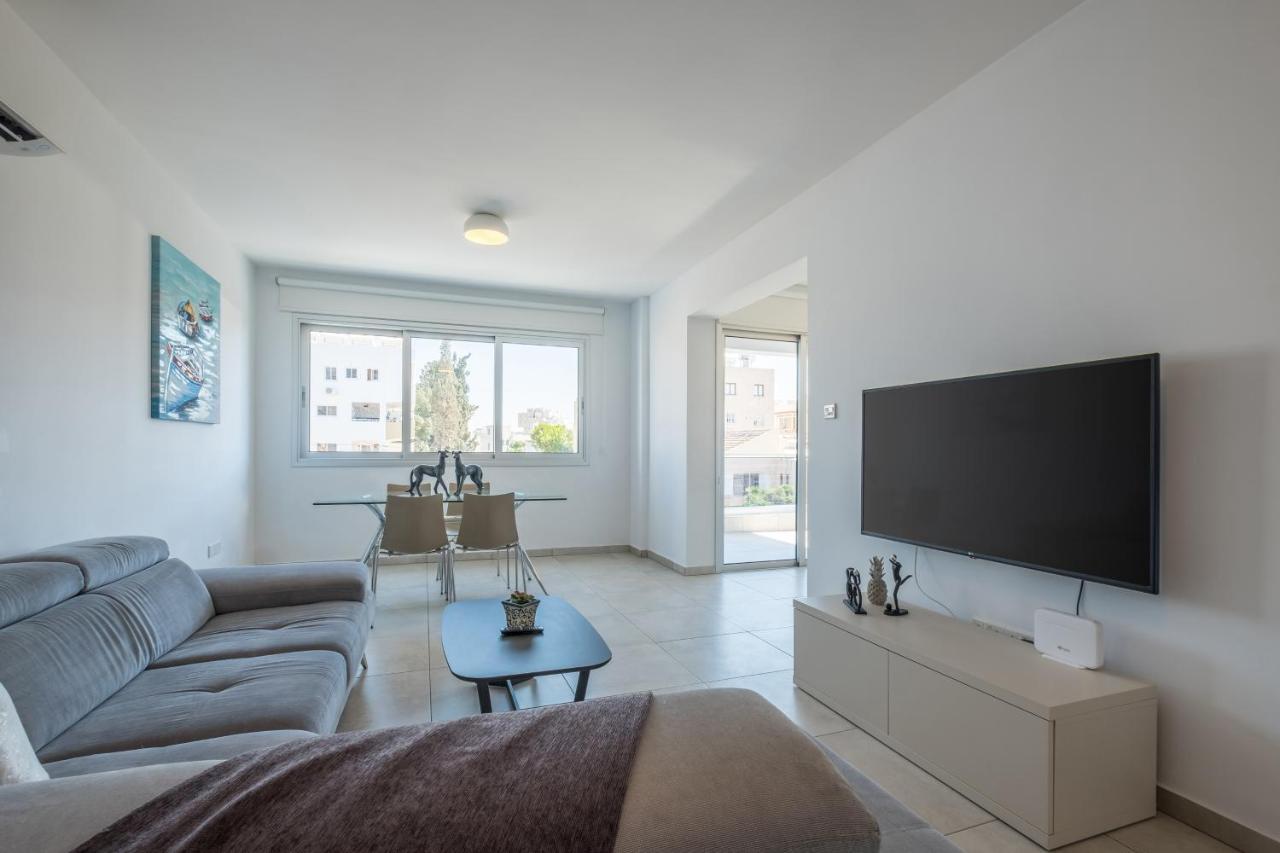 Solaar Apartments Faneromeni Ларнака Экстерьер фото